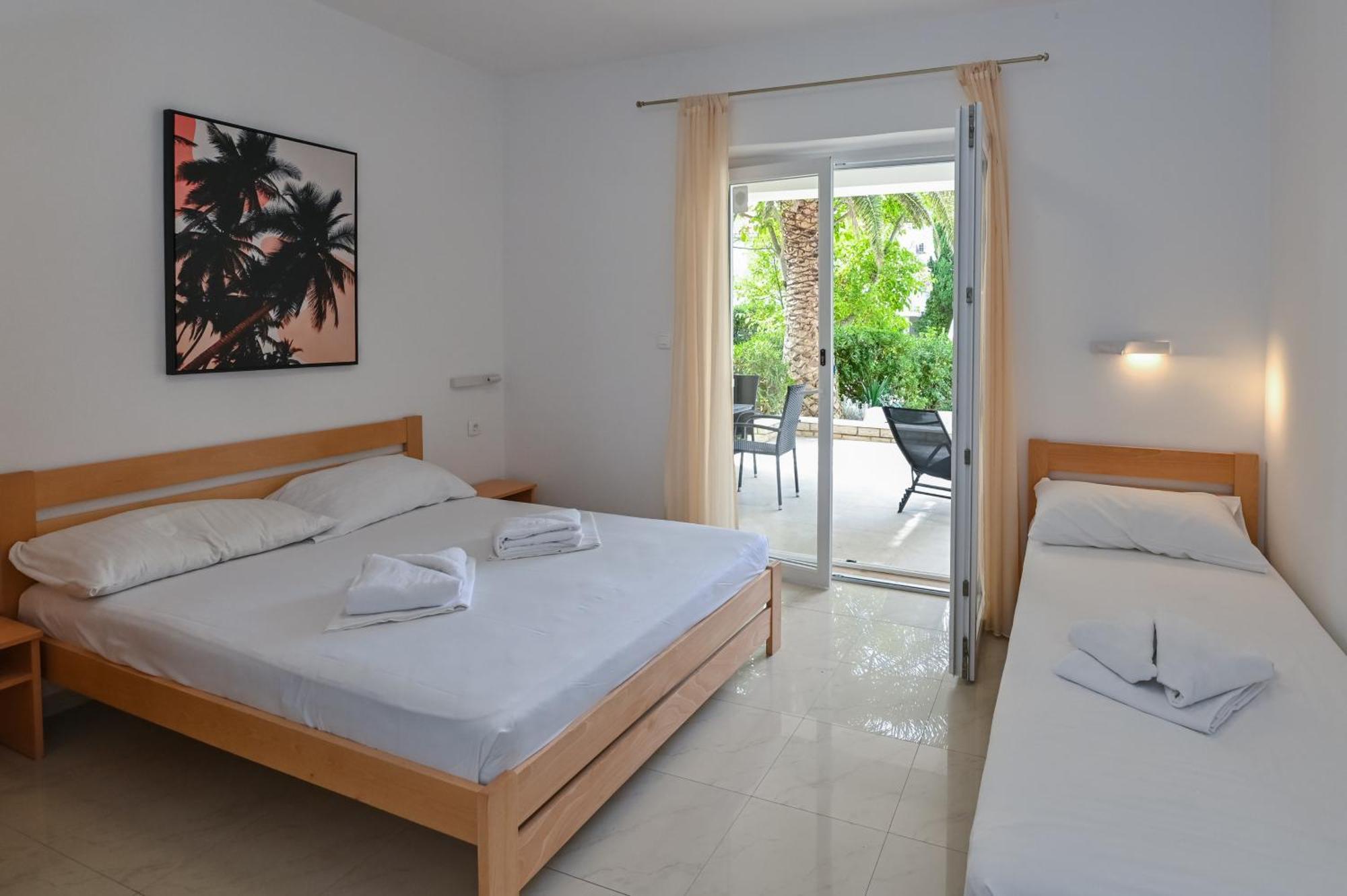 Seagull Pool Apartments & Studios Novalja Exterior foto