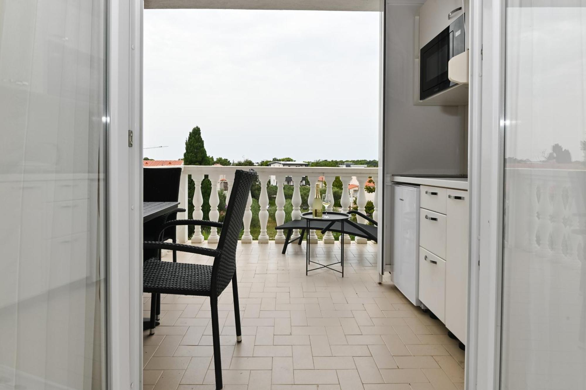 Seagull Pool Apartments & Studios Novalja Zimmer foto